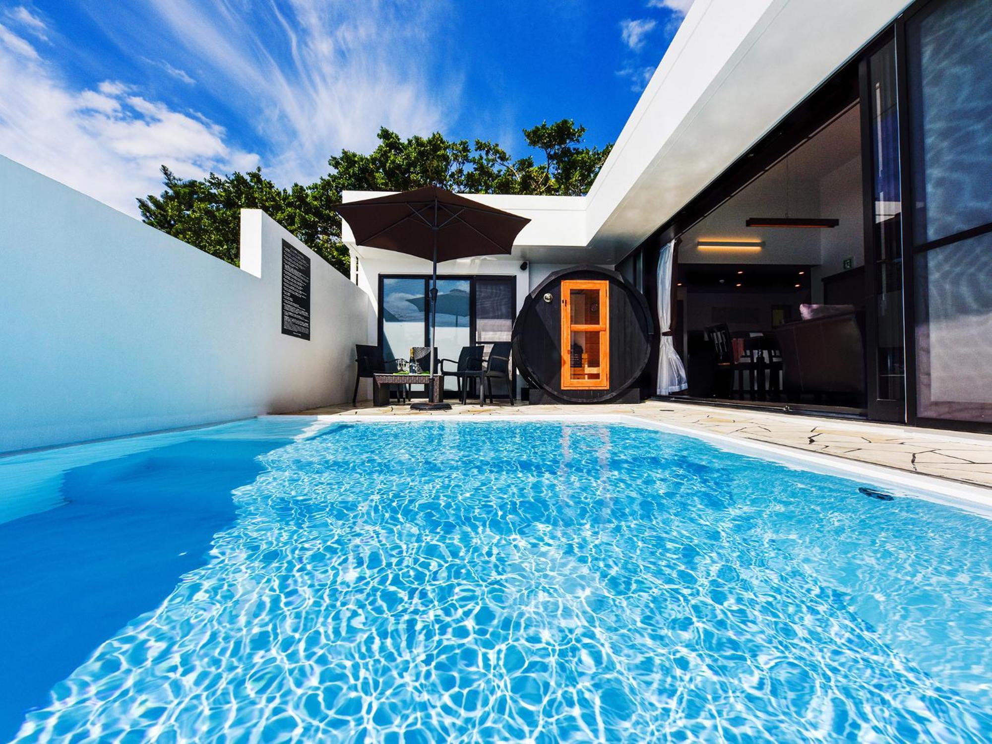 Private Pool Villa Motobu Exterior photo
