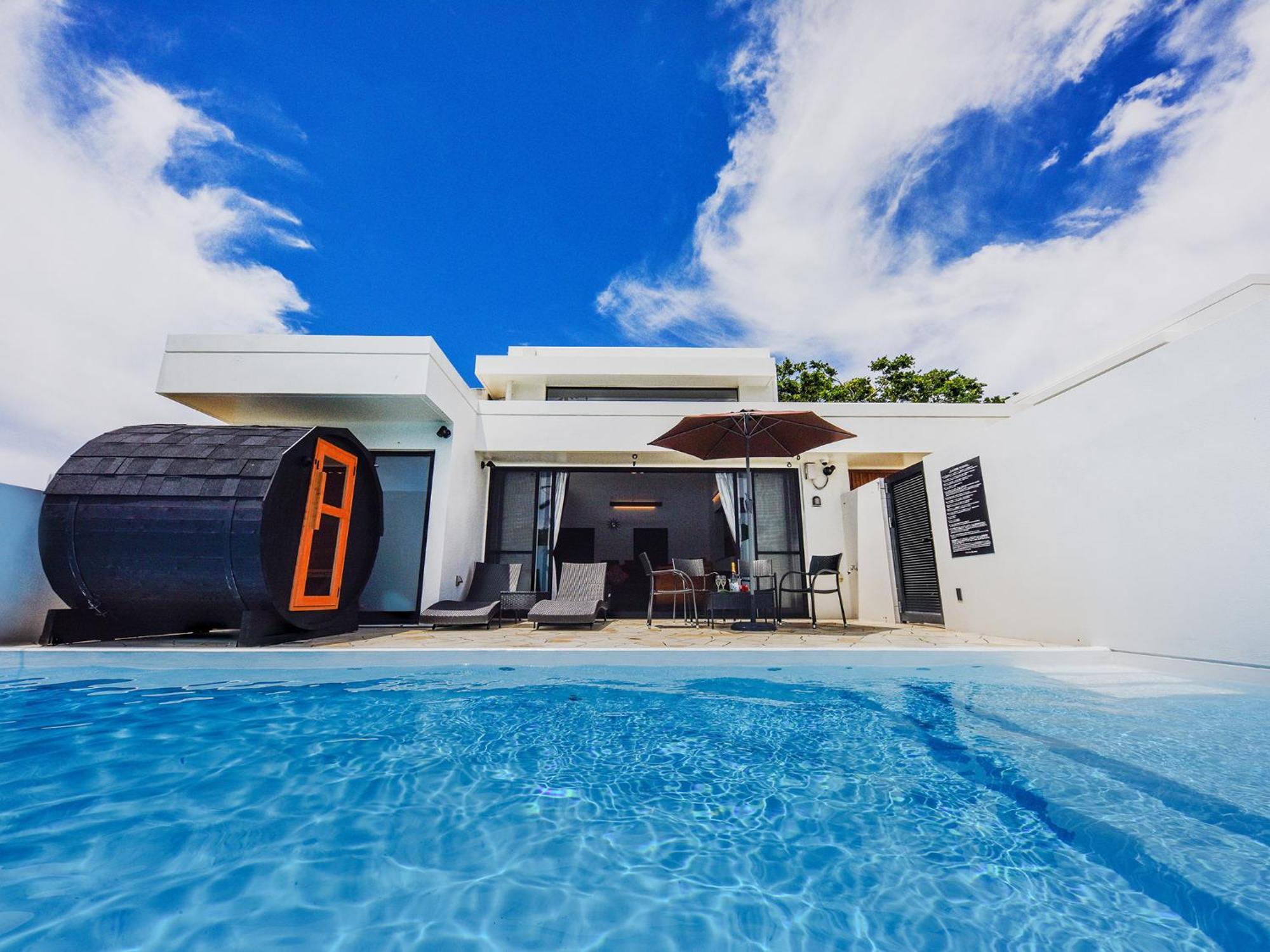Private Pool Villa Motobu Exterior photo
