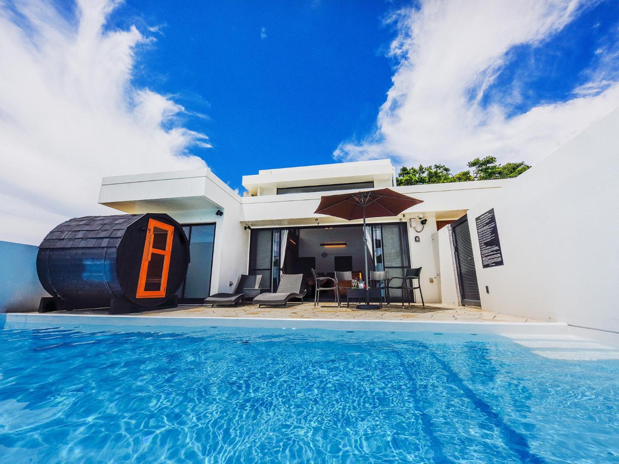 Private Pool Villa Motobu Exterior photo